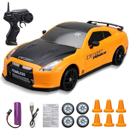 Carrinho de Drift e de Corrida com Controle Remoto (+4 Pneus e 6 Cones Extras) - Loja Marviva